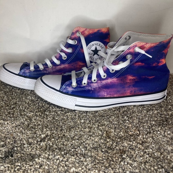 Converse - Picture 3 of 7